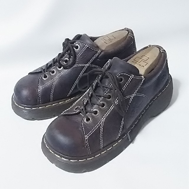 Dr.Martens(ドクターマーチン)の
海外限定!ドクターマーチン牛革レザー厚底ダッドシューズビンテージ茶


 レディースの靴/シューズ(ローファー/革靴)の商品写真