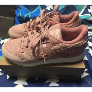 リーボック(Reebok)の【♡Peace様専用】Reebok♡クラシックレザー(スニーカー)