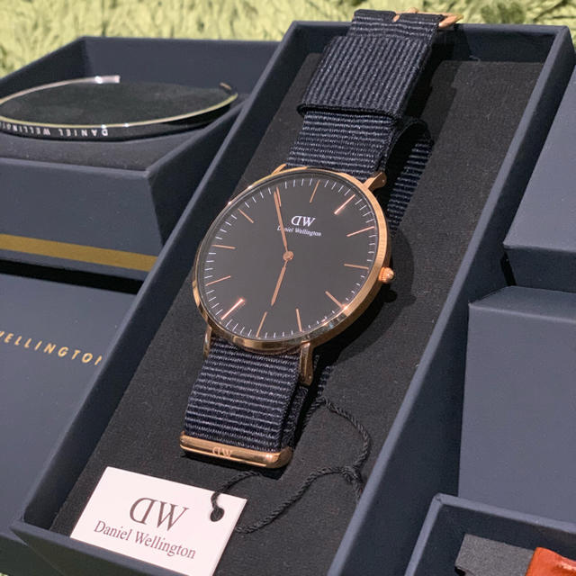 Daniel Wellington(ダニエルウェリントン)のDaniel Wellington (ダニエル・ウェリントン) 3点セット メンズの時計(腕時計(アナログ))の商品写真