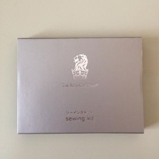 【リッツカールトン】ソーイングセット 未使用(生地/糸)