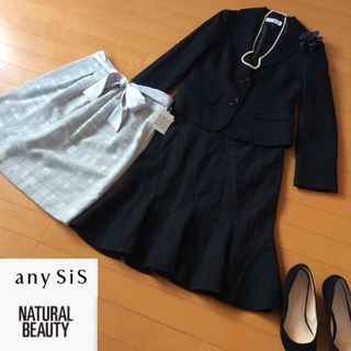 エニィスィス(anySiS)のanysis スカートスーツ 新品 ナチュラルビューティー スカート フォーマル(スーツ)