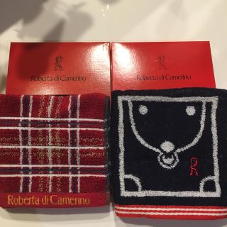 ロベルタディカメリーノ(ROBERTA DI CAMERINO)のブランドタオルハンカチ2枚セット(ハンカチ)