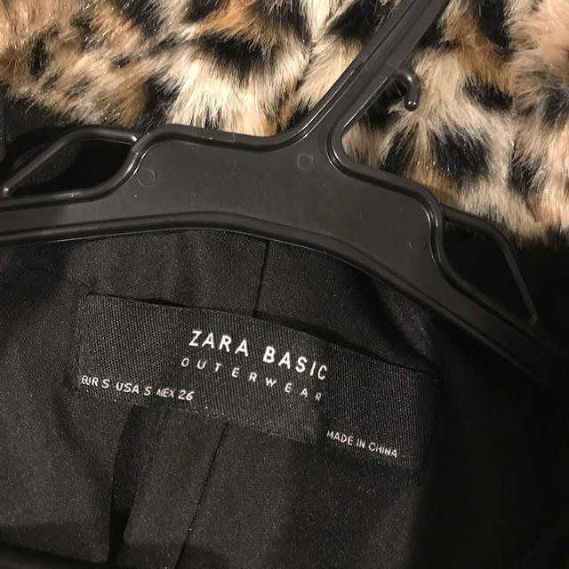 ZARA(ザラ)のzara ヒョウ柄 コート ひょう柄 豹 レディースのジャケット/アウター(毛皮/ファーコート)の商品写真