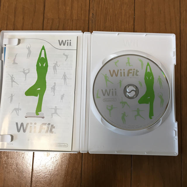 Wii本体＋バランスWiiボード＋Wii Fit 3