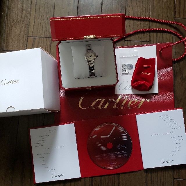 レディースCartier　腕時計　ミスパシャ