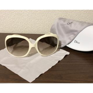 ディオール(Dior)のDior サングラス 白【marin様専用】(サングラス/メガネ)