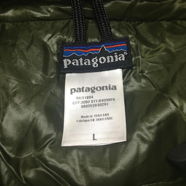patagonia(パタゴニア)のパタゴニア ダスパーカ Lサイズ ゲッコーグリーン　DAS パーカ　新品 メンズのジャケット/アウター(ダウンジャケット)の商品写真