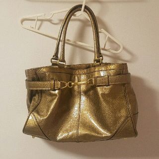 コーチ(COACH)のCOACH　トートバッグ　ゴールド　スーツ　ビジネス　(トートバッグ)