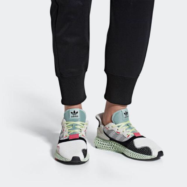 adidas(アディダス)のadidas ZX 4000 4D メンズの靴/シューズ(スニーカー)の商品写真