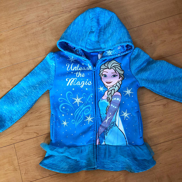 Disney(ディズニー)のアナと雪の女王 パーカー キッズ/ベビー/マタニティのキッズ服女の子用(90cm~)(ジャケット/上着)の商品写真