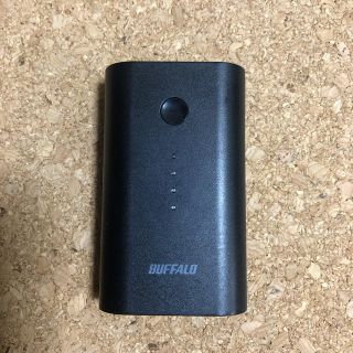 バッファロー(Buffalo)のBUFFALD モバイルバッテリー 持ち充(バッテリー/充電器)