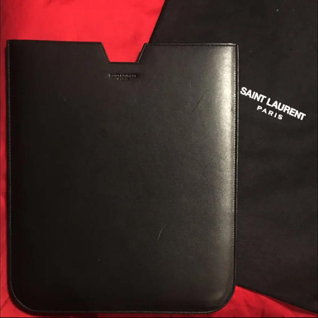 Saint Laurent(サンローラン)のSAINT LAURENT ipadケース スマホ/家電/カメラのスマホアクセサリー(iPhoneケース)の商品写真