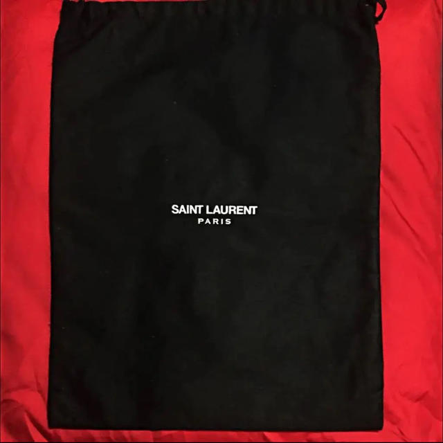 Saint Laurent(サンローラン)のSAINT LAURENT ipadケース スマホ/家電/カメラのスマホアクセサリー(iPhoneケース)の商品写真