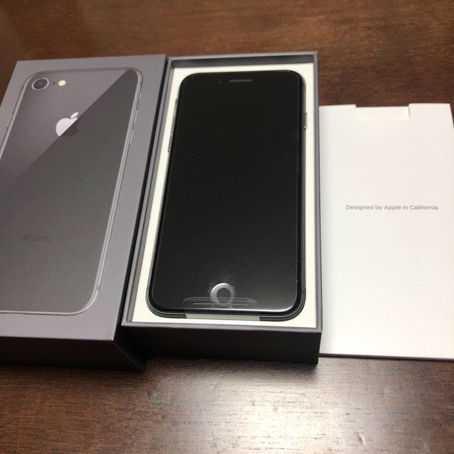Apple - iPhone8 au 64GB space grayの通販 by yuta’s shop｜アップルならラクマ