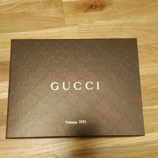 GUCCI　化粧箱(小物入れ)