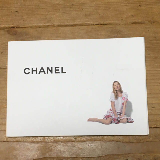 CHANEL(シャネル)の【Sakoko様専用】シャネル☆ノベルティーポストカード エンタメ/ホビーの声優グッズ(写真/ポストカード)の商品写真