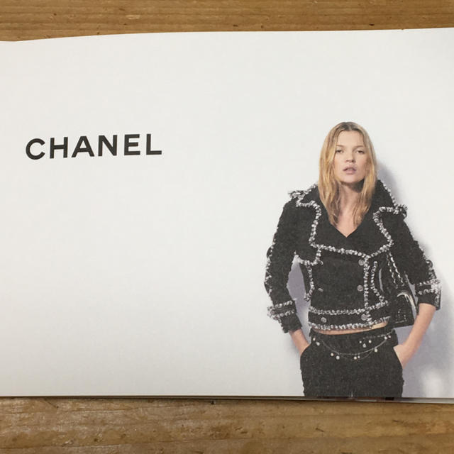 CHANEL(シャネル)の【Sakoko様専用】シャネル☆ノベルティーポストカード エンタメ/ホビーの声優グッズ(写真/ポストカード)の商品写真