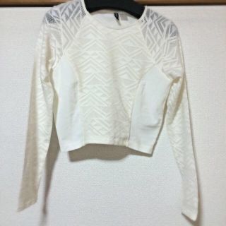 エイチアンドエム(H&M)の透け素材ショート丈トップス✨(Tシャツ(長袖/七分))