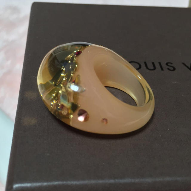 LOUIS VUITTON(ルイヴィトン)のLOUIS VUITTONヴィトンリング レディースのアクセサリー(リング(指輪))の商品写真