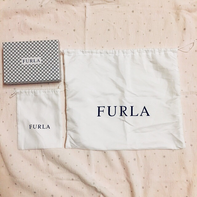 Furla(フルラ)のFURLA保存袋 巾着 2枚組 レディースのバッグ(ショップ袋)の商品写真