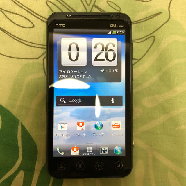HTC(ハリウッドトレーディングカンパニー)のISW12HT スマホ/家電/カメラのスマートフォン/携帯電話(スマートフォン本体)の商品写真