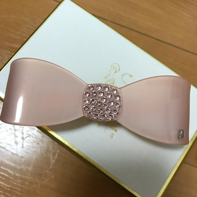 美品♡アレクサンドルドゥパリ　リボンバレッタ　キティリボン