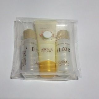 エリクシール(ELIXIR)の【新品】資生堂 エリクシール セット(サンプル/トライアルキット)