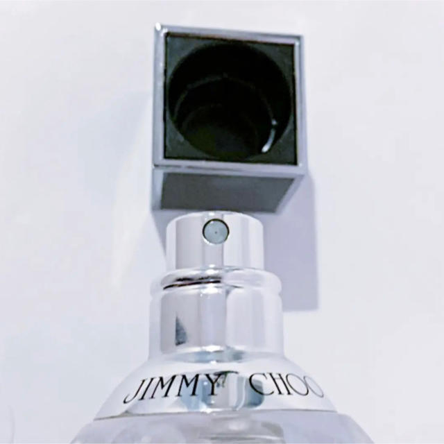 JIMMY CHOO(ジミーチュウ)の⭐︎未使用品⭐︎ジミーチュウ EDT SP 40ml コスメ/美容の香水(香水(女性用))の商品写真