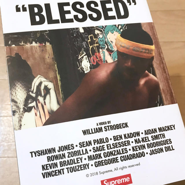 Supreme(シュプリーム)の未開封 Supreme "BLESSED" DVD エンタメ/ホビーのDVD/ブルーレイ(その他)の商品写真