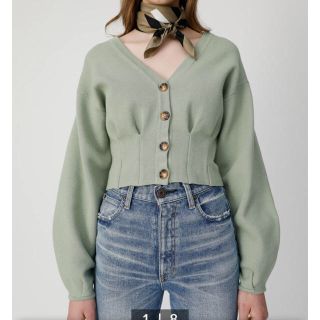 マウジー(moussy)の今季新作♡MOUSSY V NECK SHORT カーディガン♡新品タグ付き(カーディガン)