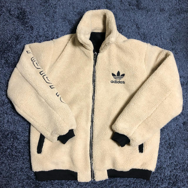 adidas originals ボアジャケットジャケット/アウター