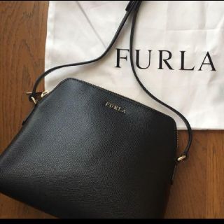 フルラ(Furla)のほぼ新品★FURLA ショルダーバッグ(ショルダーバッグ)