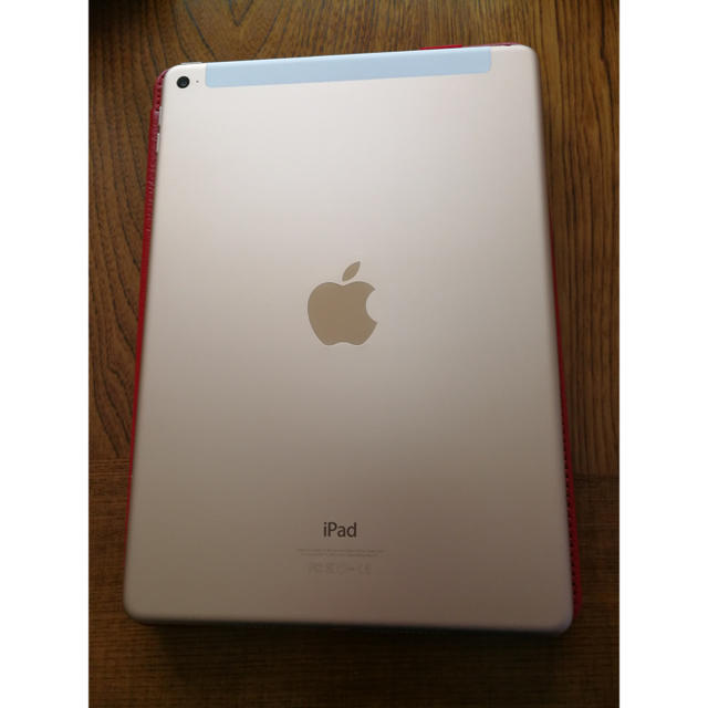 iPad Air2 セルラー（ドコモ）16GB ゴールド