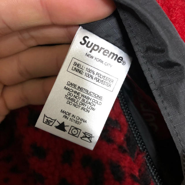 Supreme(シュプリーム)のSupreme Leopard Fleece Reversible Jacket メンズのジャケット/アウター(ブルゾン)の商品写真