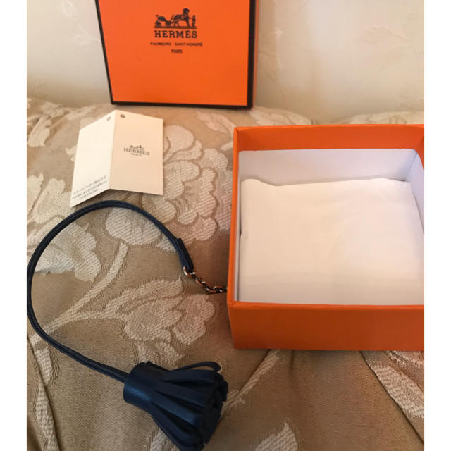 Hermes(エルメス)の未使用！エルメス カルメンチータ 23センチ ブルーマルテ その他のその他(その他)の商品写真