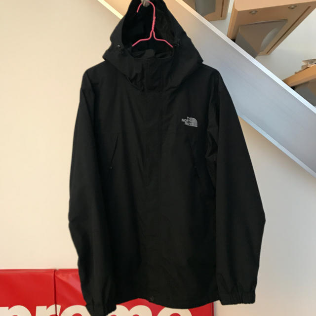 the north face マウンテンパーカー supreme