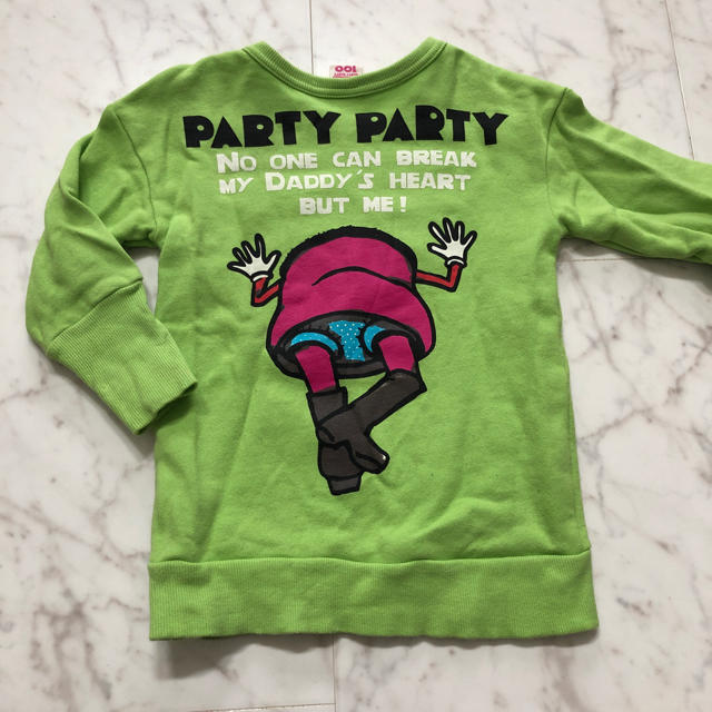 PARTYPARTY(パーティーパーティー)の☆Party Party トレーナー☆100 キッズ/ベビー/マタニティのキッズ服男の子用(90cm~)(Tシャツ/カットソー)の商品写真