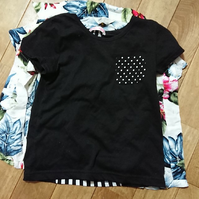 アロハシャツセット120センチ キッズ/ベビー/マタニティのキッズ服女の子用(90cm~)(Tシャツ/カットソー)の商品写真