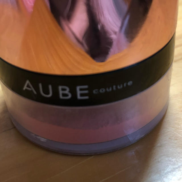 AUBE couture(オーブクチュール)のオーブクチュール ぽんぽんチーク 431 ピンク コスメ/美容のベースメイク/化粧品(チーク)の商品写真