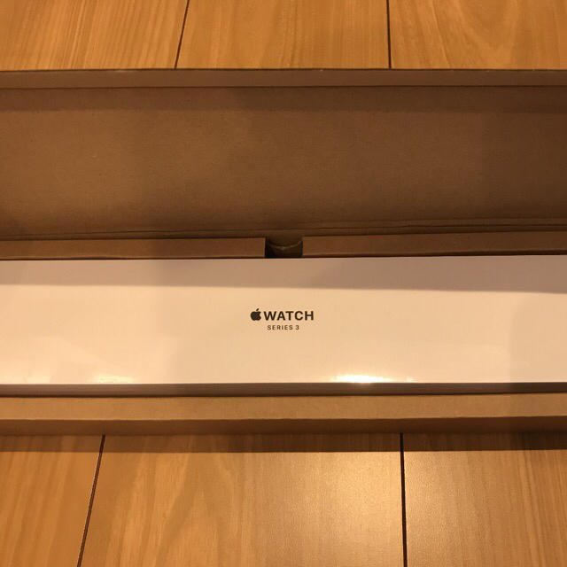 Apple Watch(アップルウォッチ)の【新品未開封品】Apple Watch Series 3（GPSモデル） メンズの時計(腕時計(デジタル))の商品写真