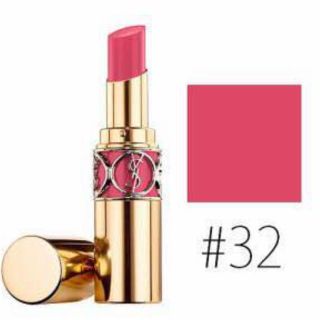 イヴサンローランボーテ(Yves Saint Laurent Beaute)のルージュ ヴォリュプテ シャイン No.32(口紅)