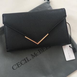 セシルマクビー(CECIL McBEE)の新品 セシルマクビー  V金具 三つ折り財布 ブラック 黒(財布)