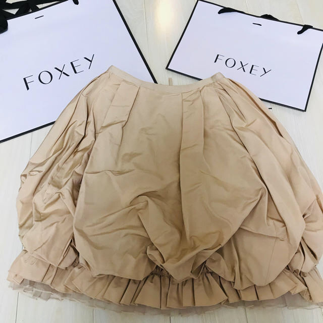 FOXEY(フォクシー)の【ご専用】FOXEY ☆美品☆ボリュームスカート レディースのスカート(ひざ丈スカート)の商品写真