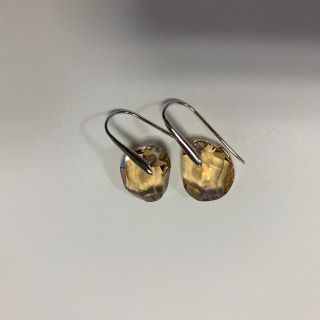 スワロフスキー(SWAROVSKI)のスワロフスキー♡ピアス♡(ピアス)