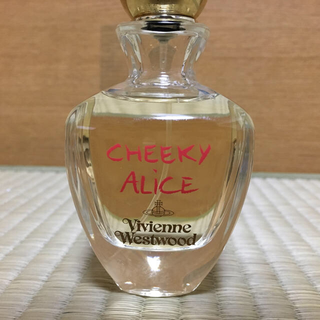 Vivienne Westwood(ヴィヴィアンウエストウッド)の《値下》VivienneWestwood CHEEKYALICE 75ml  コスメ/美容の香水(香水(女性用))の商品写真