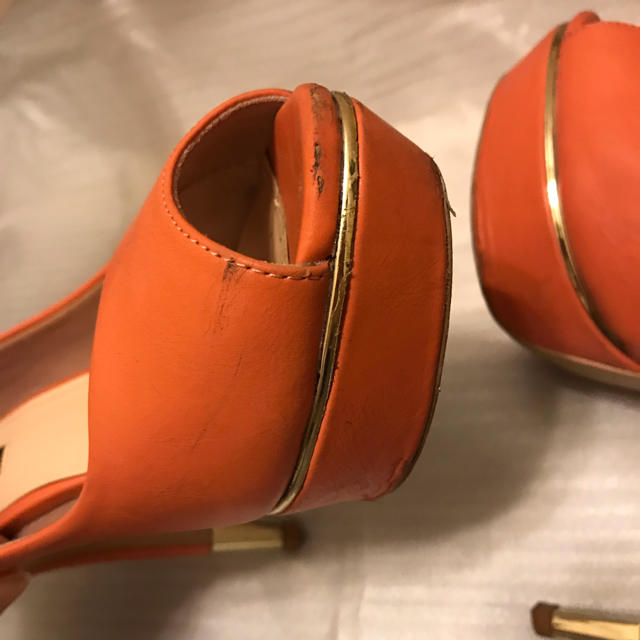 REZOY(リゾイ)のハイヒール パンプス オープントゥ オレンジ ゴールド 靴 REZOY レディースの靴/シューズ(ハイヒール/パンプス)の商品写真