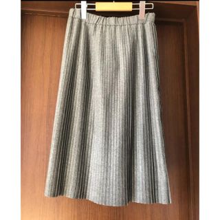 ザラ(ZARA)のミディ丈プリーツスカート   未使用(ひざ丈スカート)