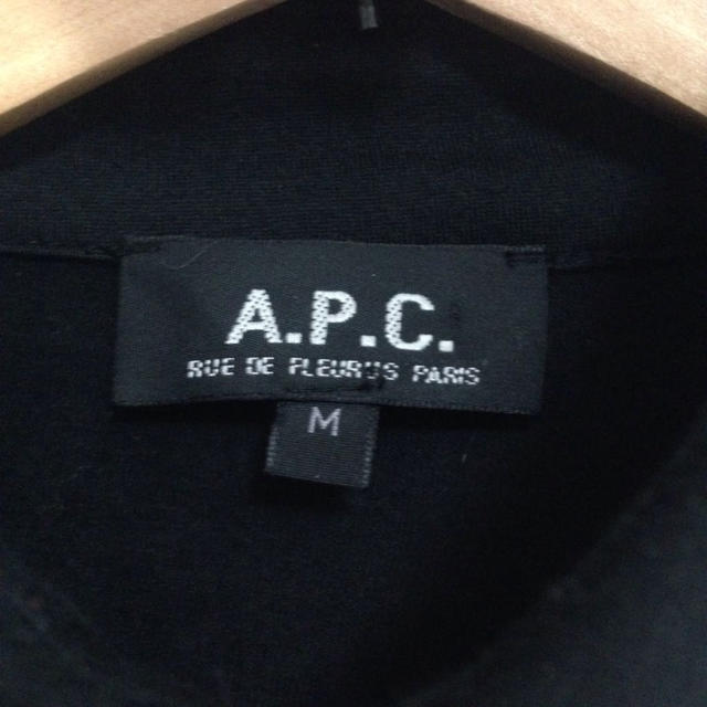 A.P.C(アーペーセー)の★Ａ.Ｐ.Ｃ シャツ 黒 レディースのトップス(シャツ/ブラウス(長袖/七分))の商品写真