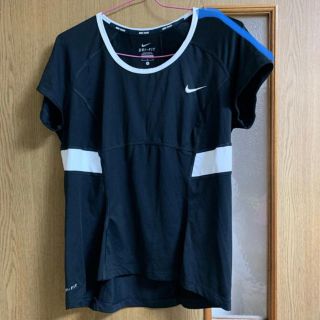 ナイキ(NIKE)の《 NIKE Tシャツ 》(Tシャツ(半袖/袖なし))