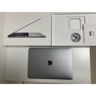 マック(Mac (Apple))の極美品！！MacBook pro2017(ノートPC)